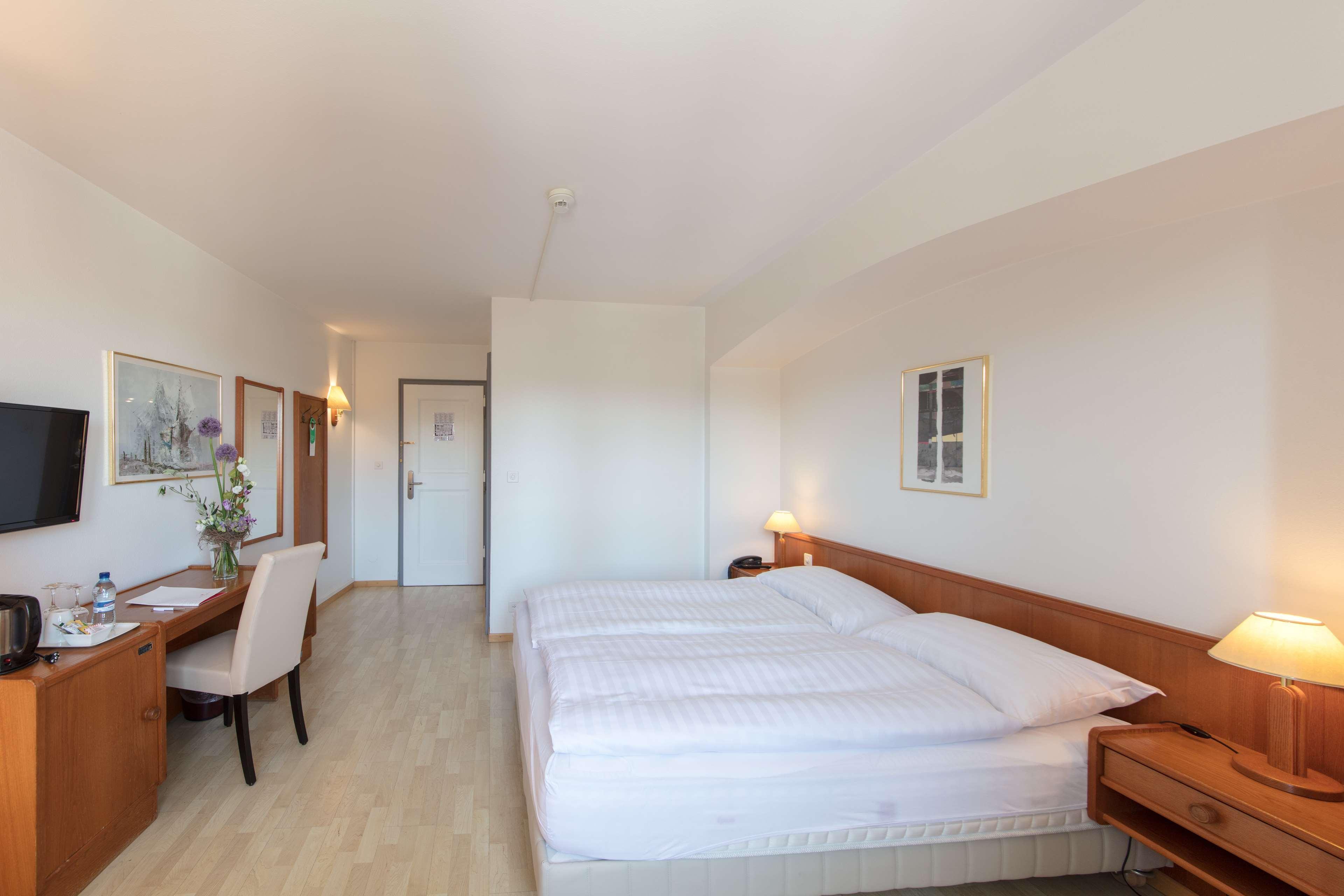 Hotel De La Rose 4*