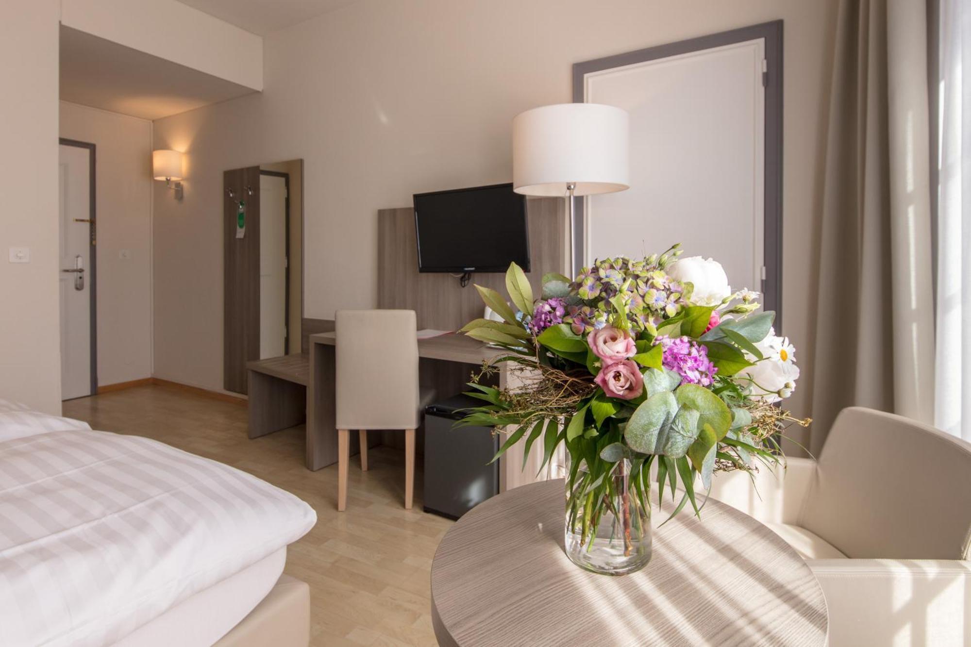 De La Rose 4* Fribourg
